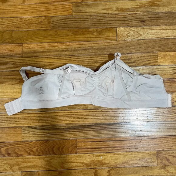 Pumping and Nursing Hands Free Bra 3 Piece Lot, Large Regular - Picture 10 of 10
